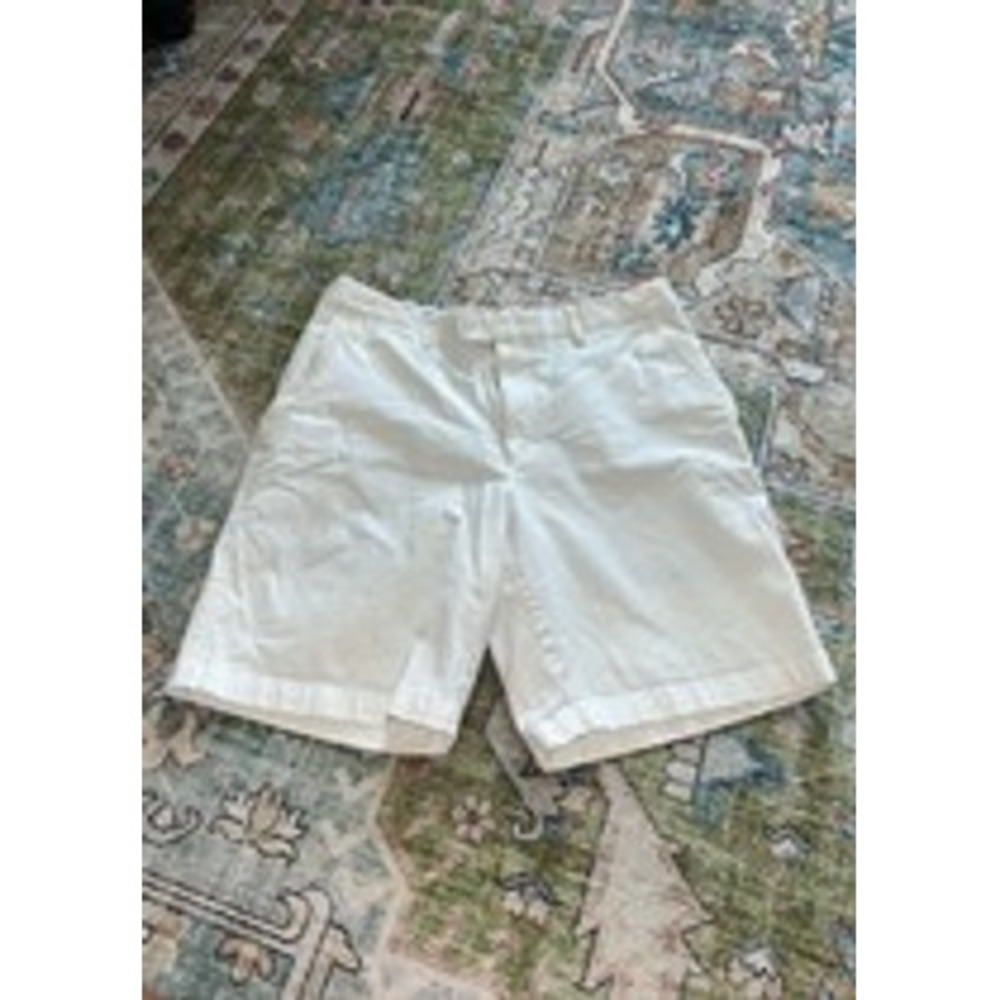 Mens Peter Millar White Chino Shorts Flat Front Summer Golf Shorts